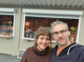 Café-Betrieb am damals neu eingeweihten Spielplatz an der Alten WEberei