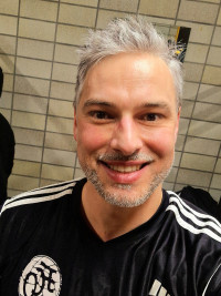 Eines meiner Hobbies: Fußball - hier beim Altherrenturnier im Einsatz für den FC Ort
