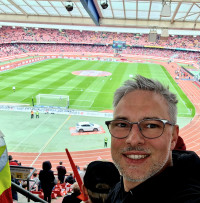 Im Stadion beim Club